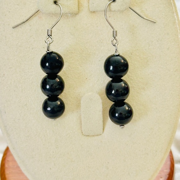 925 Sterling Silver Shungite Dangle Earrings NWOT - Picture 2 of 7